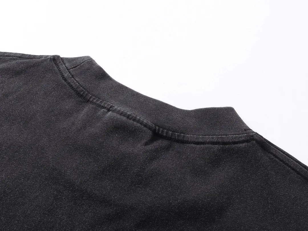 【 . Quality】BALENCI*GA/ .SS 25 New Arrival T . 。 . Authentic ， ZP 。 260 ， . ， ，。 。 ， 。 OS . Same Style ：BL 253633 ： Size：XS S M L